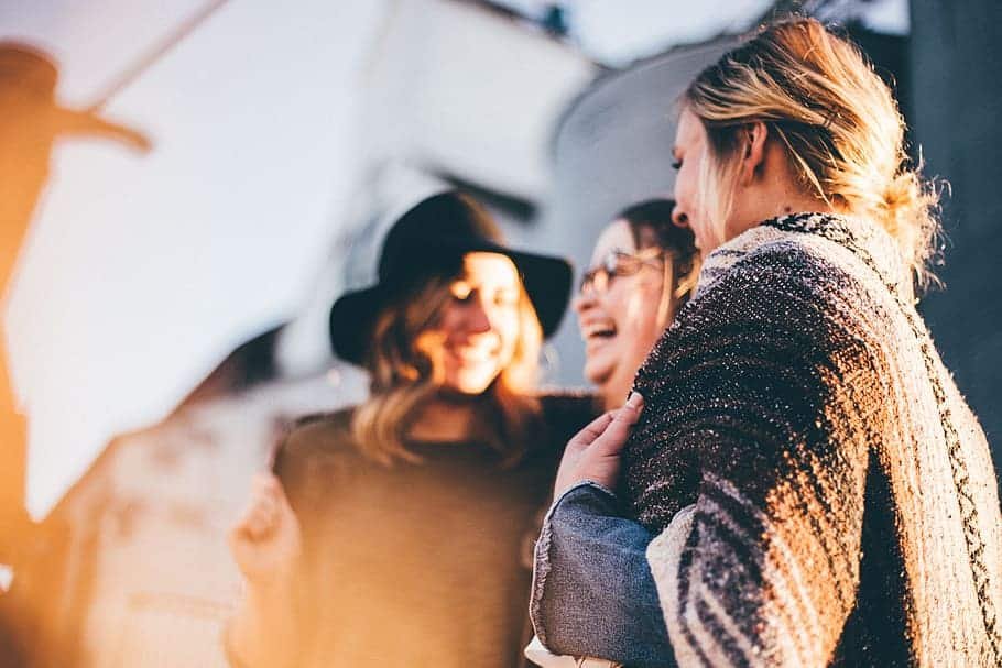 Mujeres women