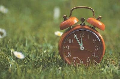 reloj cambio de hora verano invierno